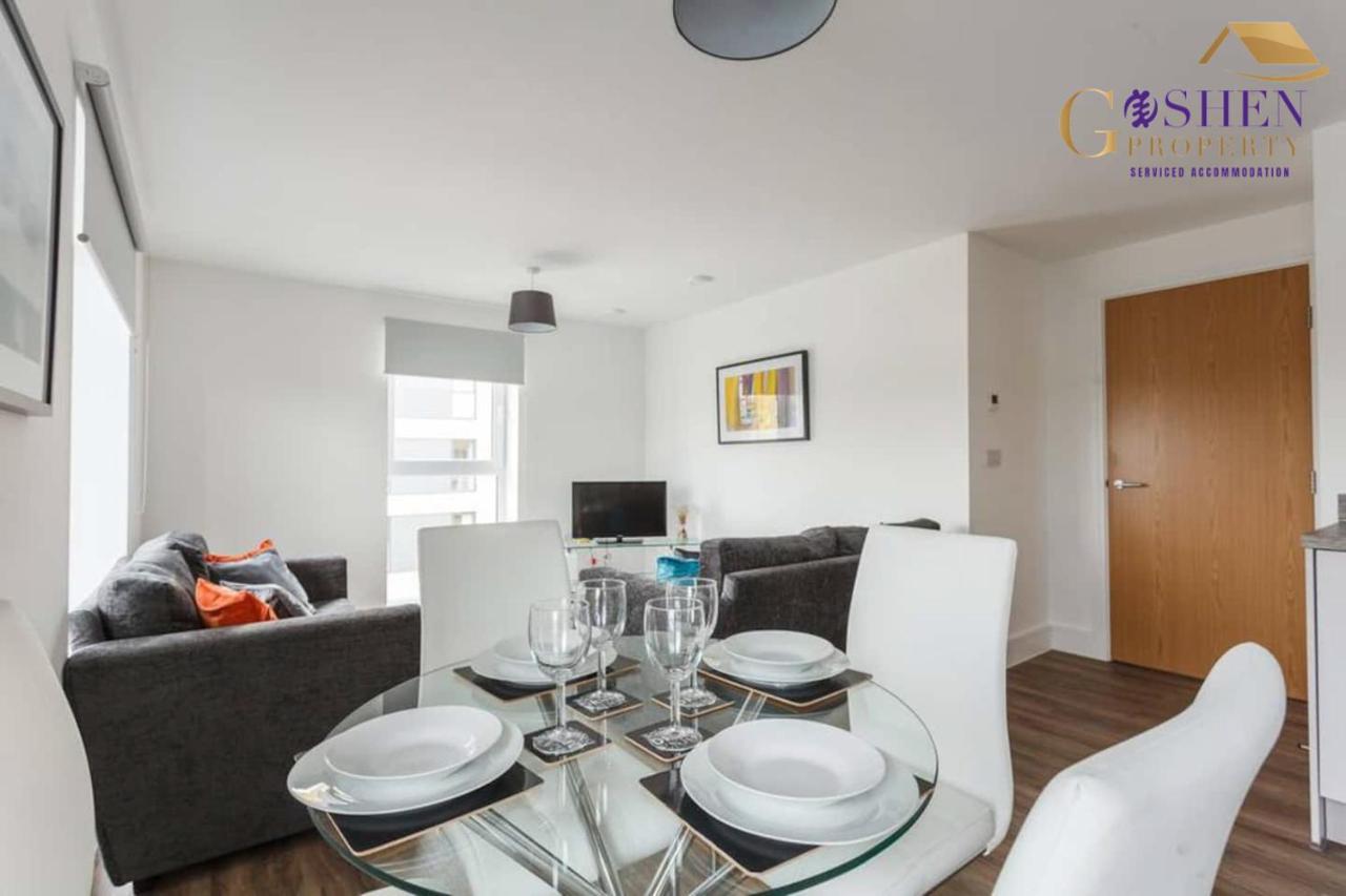2 Bedroom Apartment Chapel Riverside At Goshen Property Serviced Accommodation Southampton, Free Wifi & Parking 外观 照片
